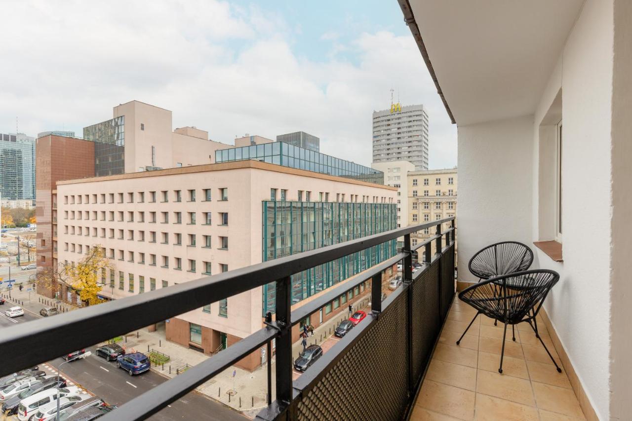 Heart Of Metro Swietokrzyska By Renters Apartament