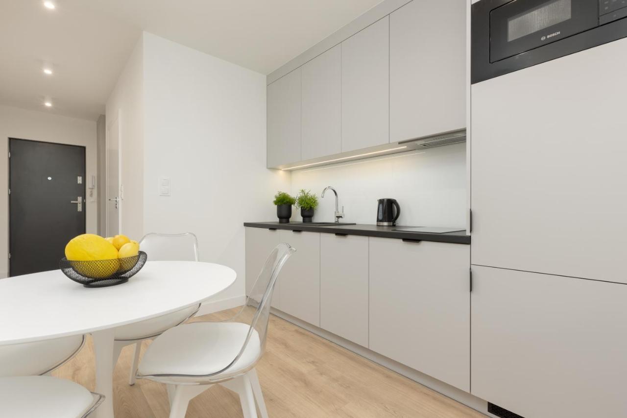 Heart Of Metro Swietokrzyska By Renters Apartament *